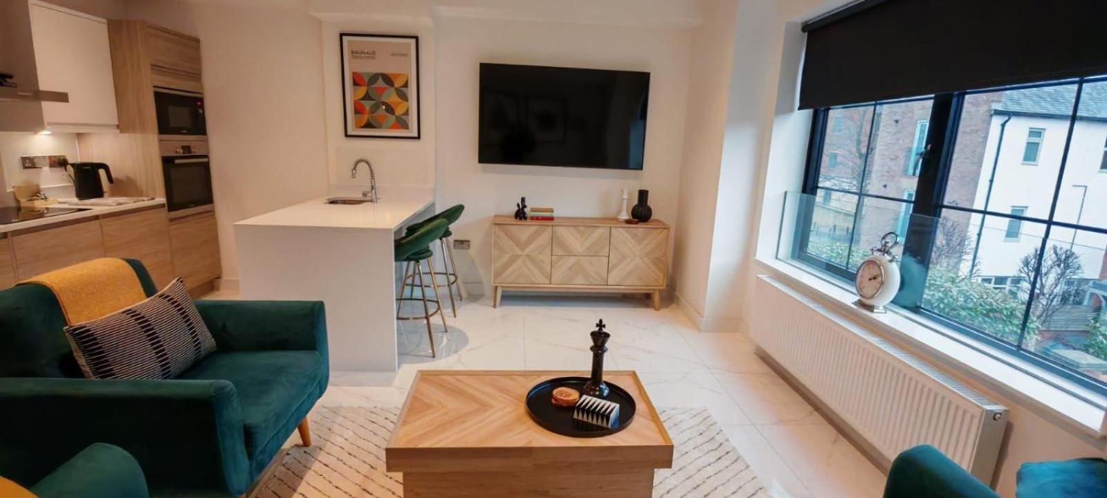 Luxury Apartment: City Centre, Stylish, Modern Chester Exterior foto